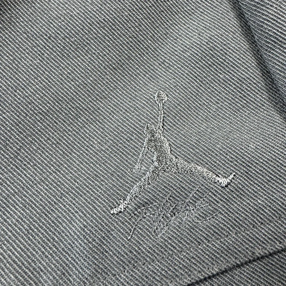 Air Jordan Gray Pants Track Zip Hem Standard Fit FN5446-045 Mens Size M Tall